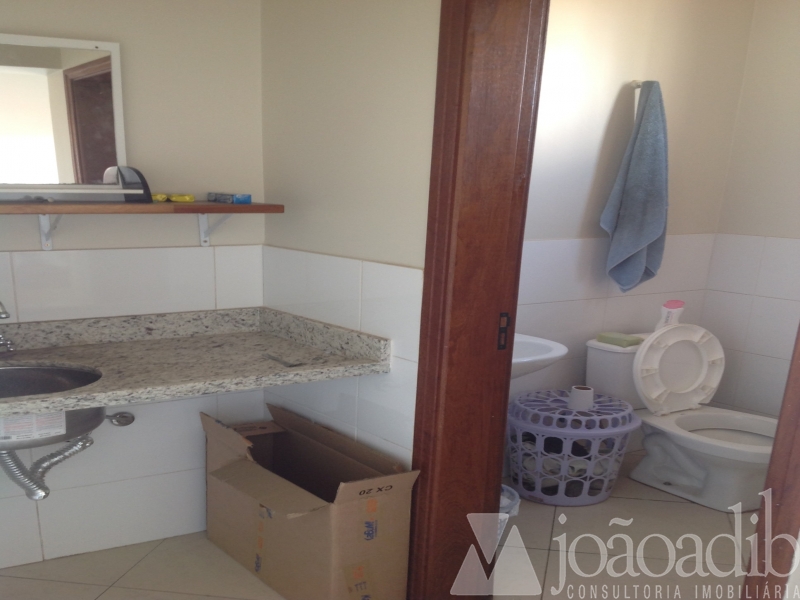 Casa Centro Acima - Comercial & Residencial 