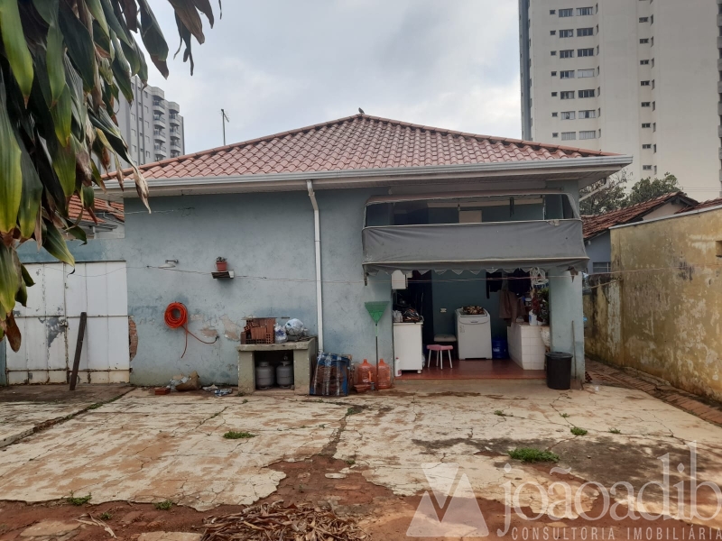 Casa Térrea - Centro Acima