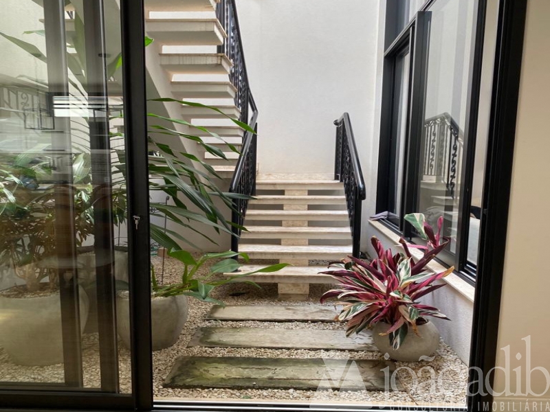 Jardim Florença - Sobrado