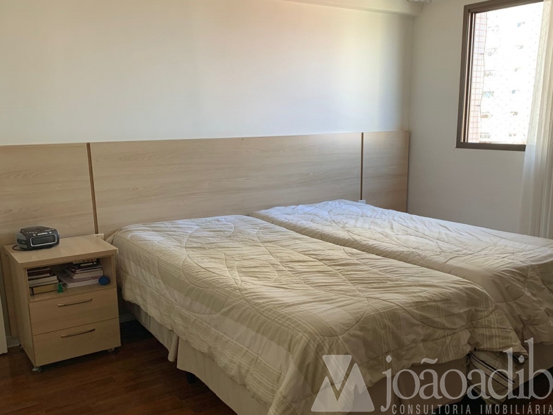 Apartamento Centro Acima